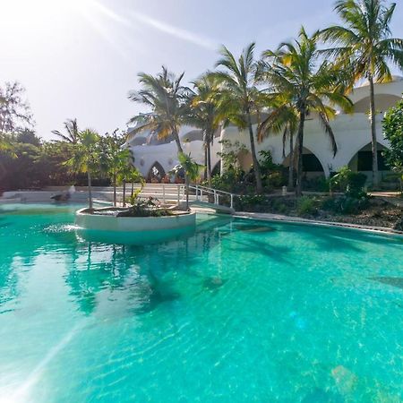 וואטאמו Sun Palm Beach Resort מראה חיצוני תמונה