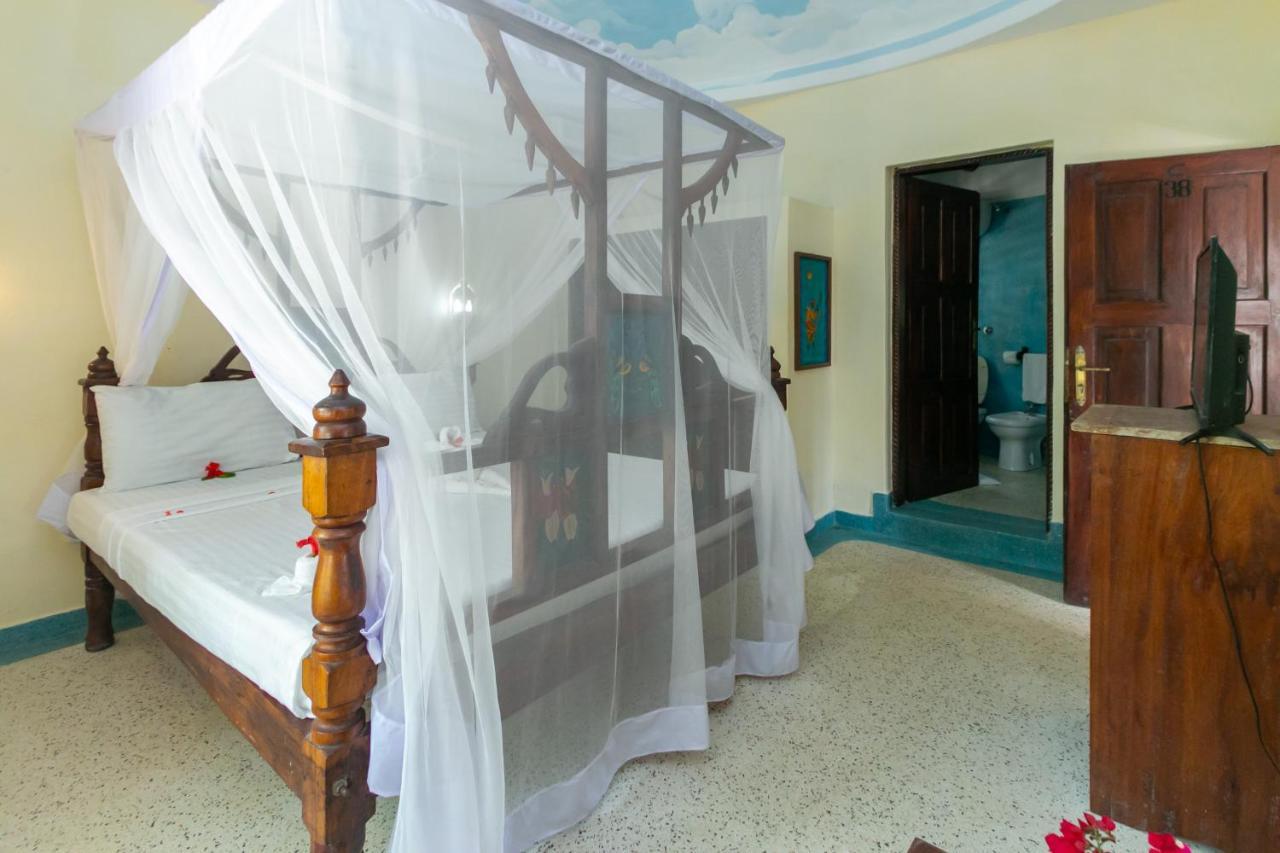 וואטאמו Sun Palm Beach Resort מראה חיצוני תמונה