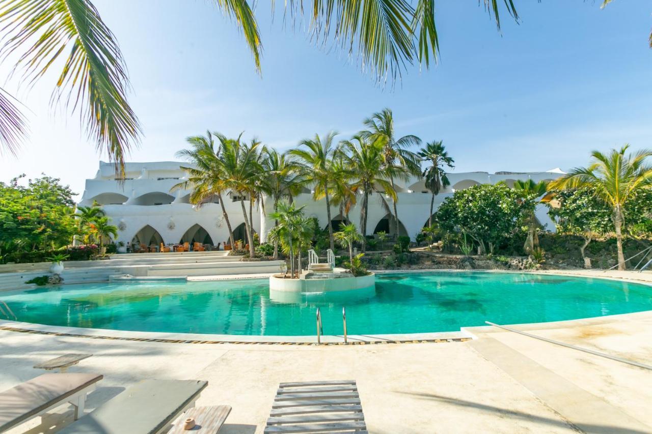 וואטאמו Sun Palm Beach Resort מראה חיצוני תמונה