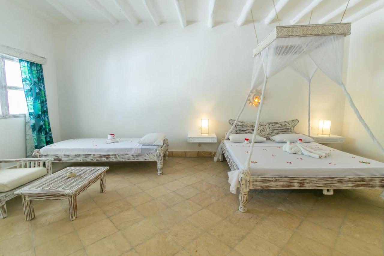 וואטאמו Sun Palm Beach Resort מראה חיצוני תמונה